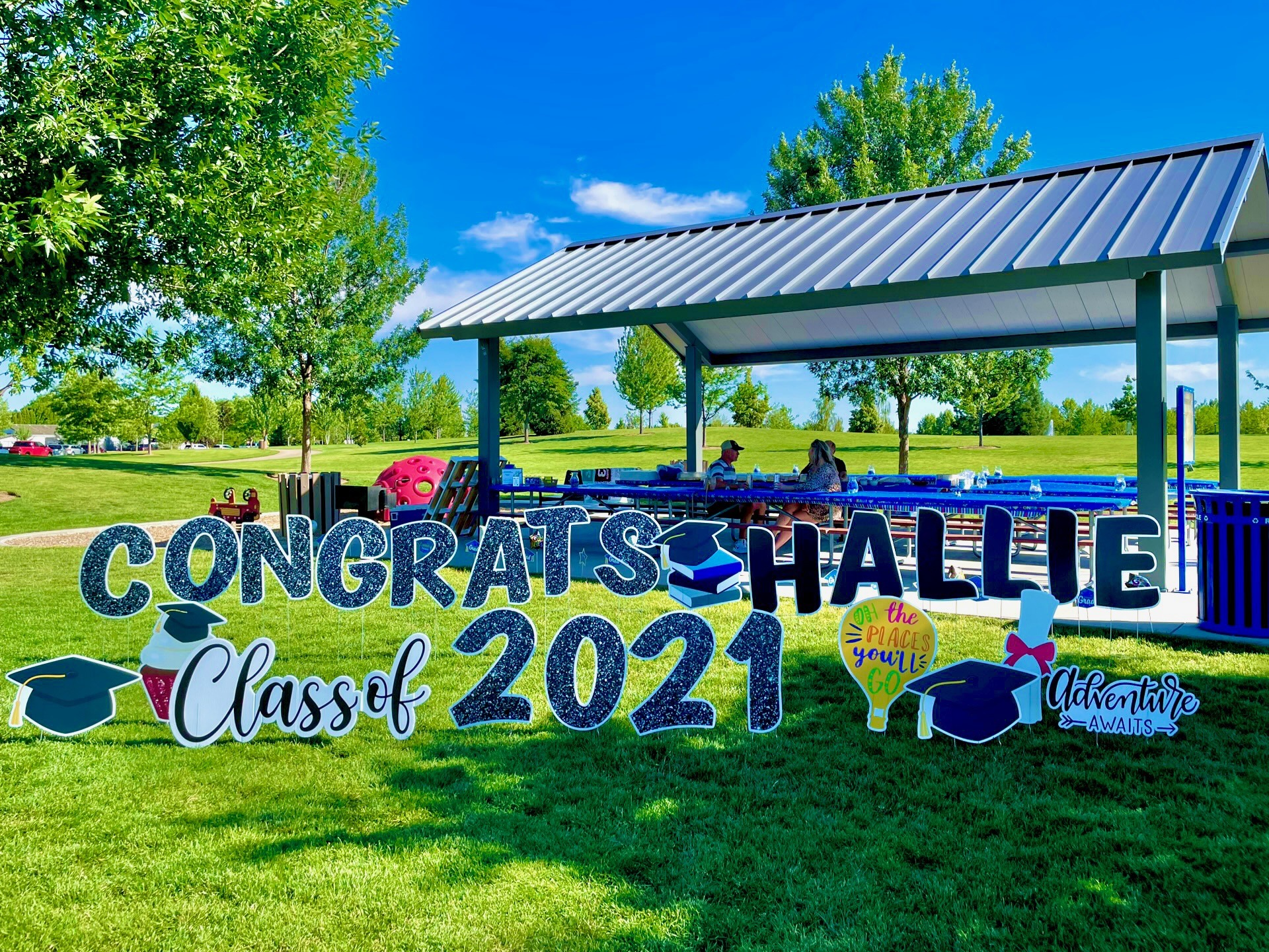 Standard Graduation yard card display in Boise Idaho
